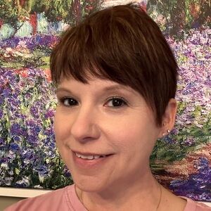 Meet your Posher, Deangela